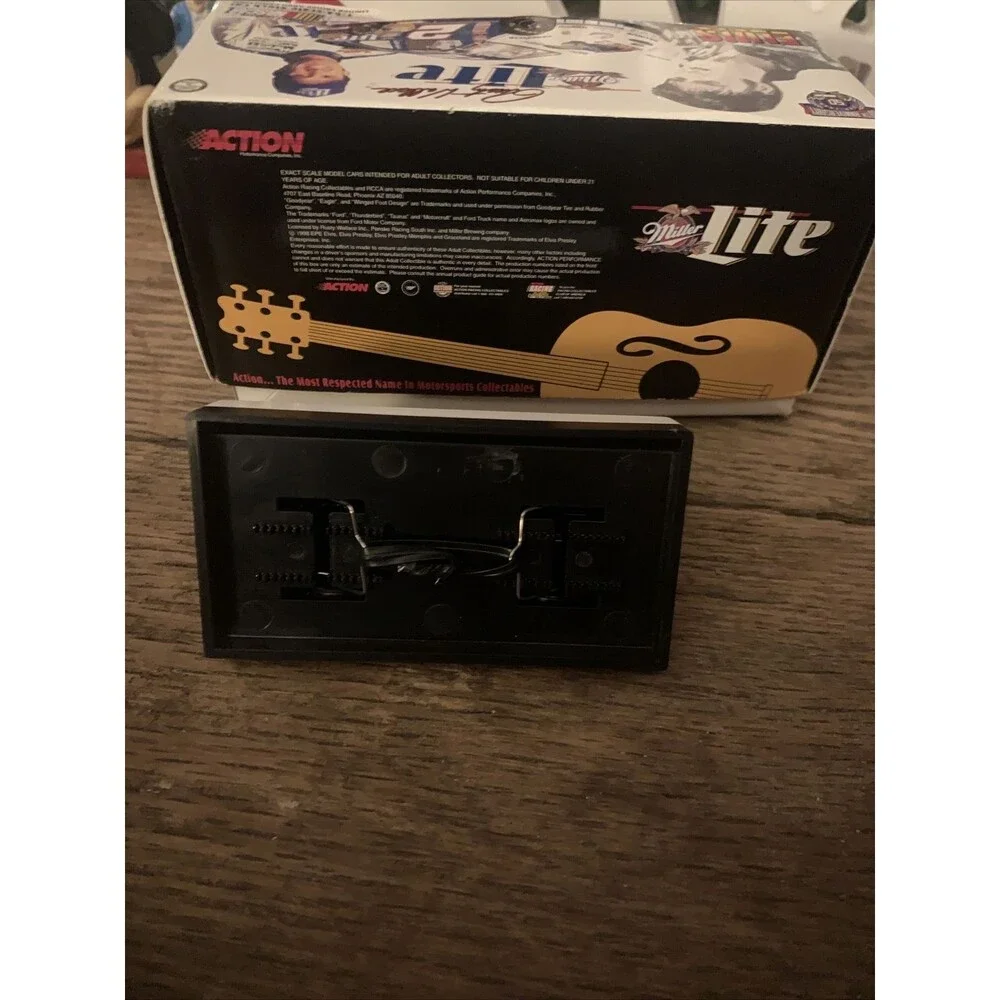 1998 Rusty Wallace Elvis Action 1:64 Ford Taurus #2 Miller Lite Nascar Diecast